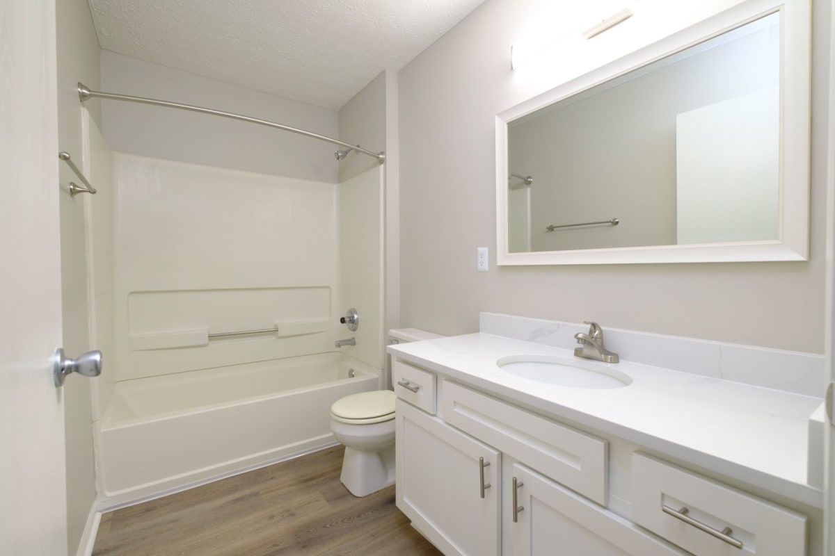 Dublin Ohio Apartments Perimeter Lakes Apartments